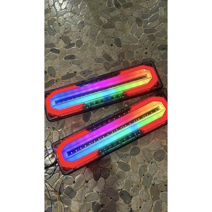Sepasang Stop Lamp Truk 12-24 Volt Senja Nyala Rgb Rem Kedip Model Kotak 366