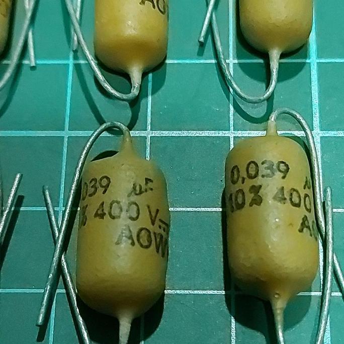 capacitor kapasitor .039 400vdc MULLARD