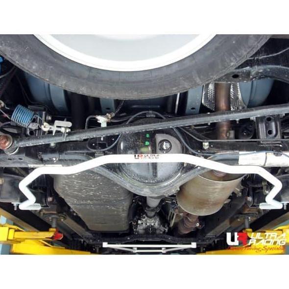 Aksesoris Stabiliser Swaybar ULTRA RACING Fortuner Grand Innova 03-14