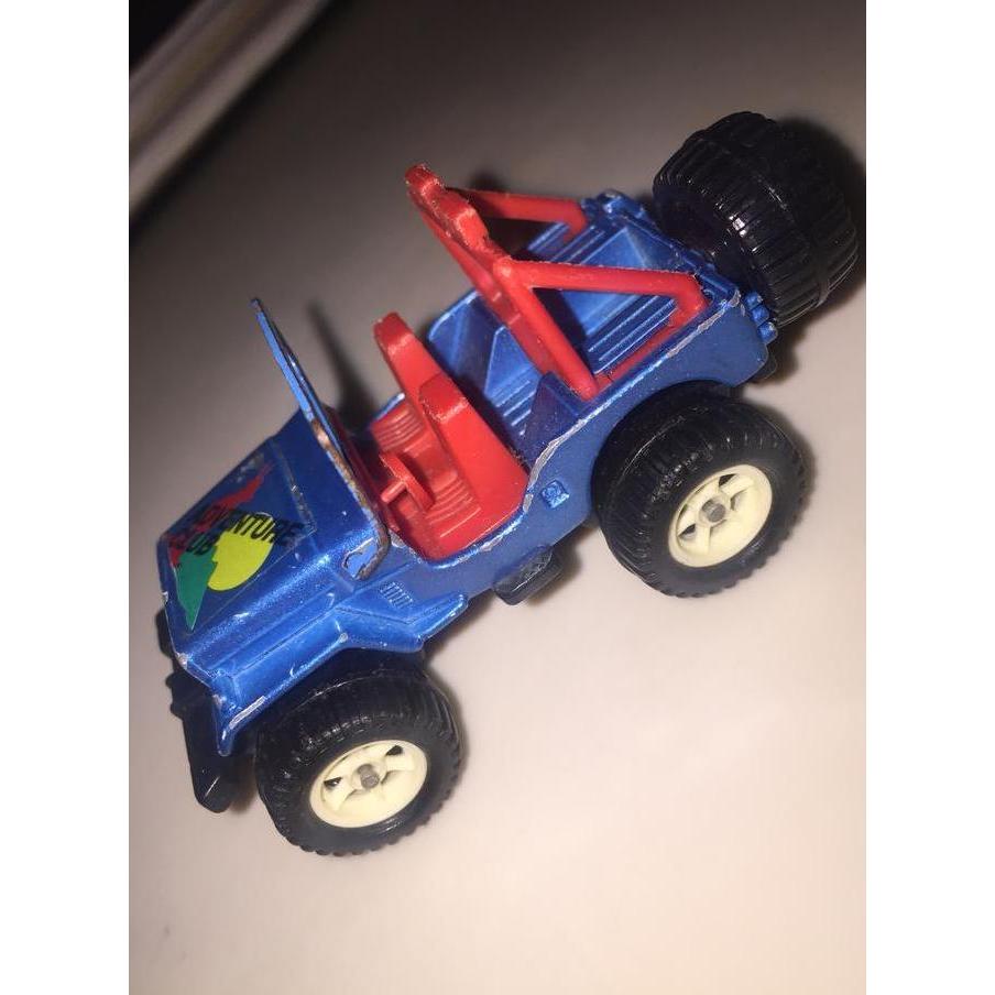Tomica jeep bigfoot mitsubishi made in japan