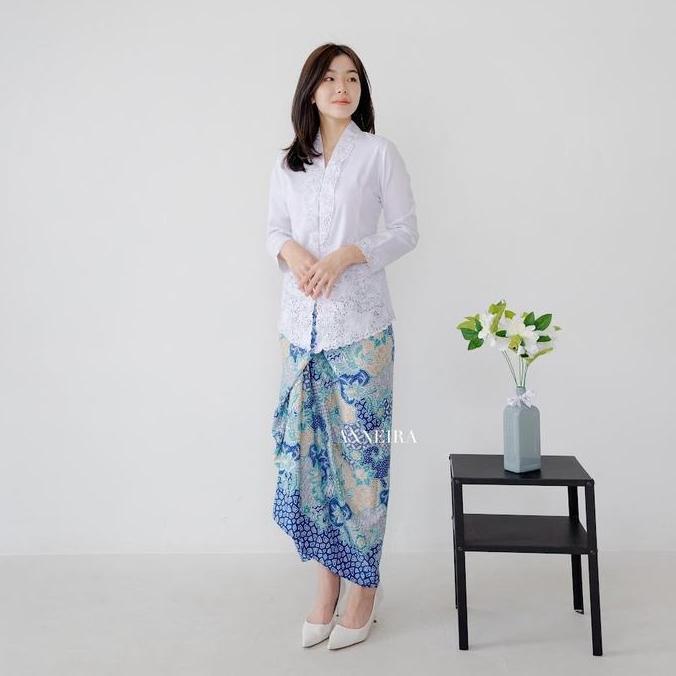 Kebaya putih modern lengan panjang (MORA) GS