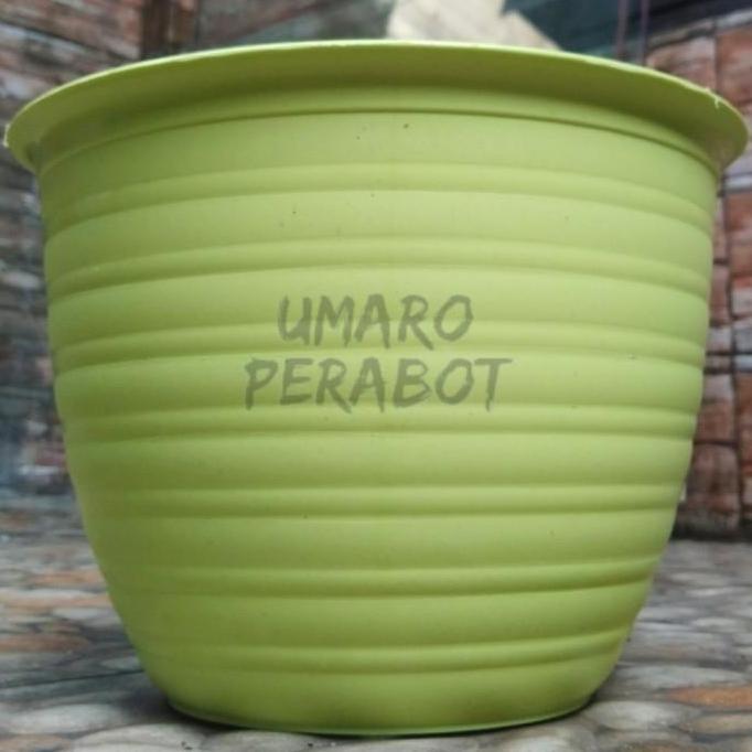 Pot Tawon Ukuran 25 Warna Hijau Lime / Pot Tawon / Pot Tanaman / Pot Bunga / Pot Plastik / Umaro Per