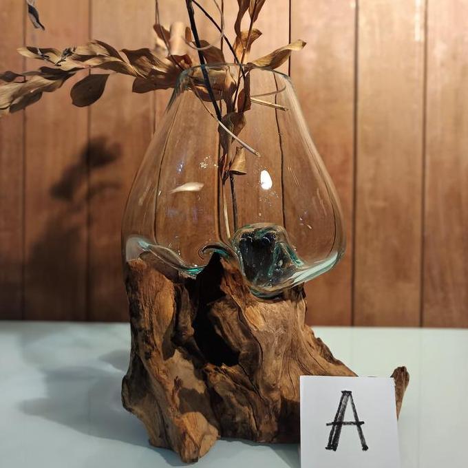 LEOLLE BALI VAS KACA TIUP HANDMADE BALI DI ATAS KAYU NATURAL | DEKORASI RUMAH MINIMALIS & VASE BUNGA