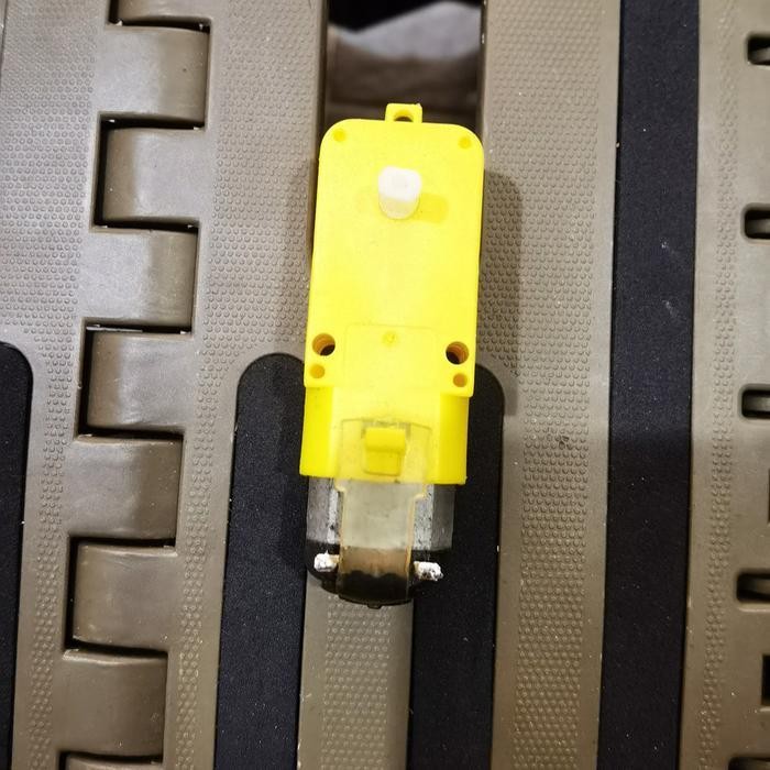 motor bekas Gearbox Kuning Motor DC 6V Robot Smart Car Gear box TT 200rpm bekas pemakaian robot