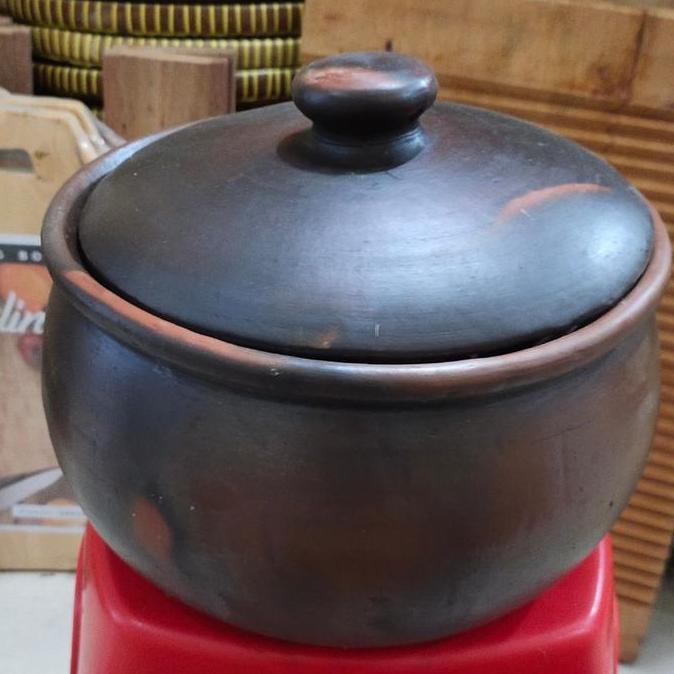 gerabah gentong panci tanah liat jumbo
