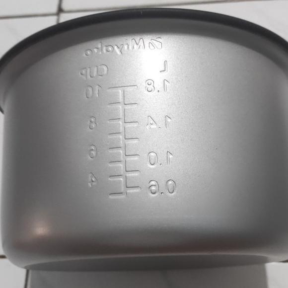 Aw89 Ready 0,6 1,2 Dan 1,8 Liter Original Ada Logo Miyako Panci Rice Cooker Miyako 1,8 Liter 1.8L 13