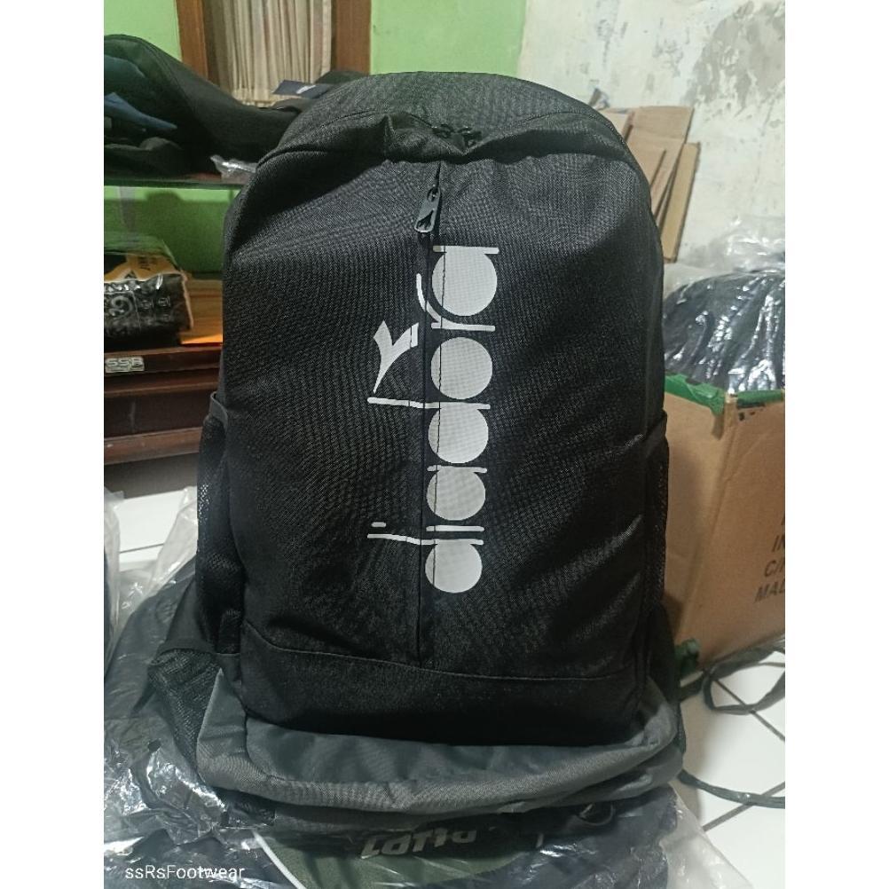 Tas DIADORA AIRWALK BACKPACK original sale ( uk 34x15x45)