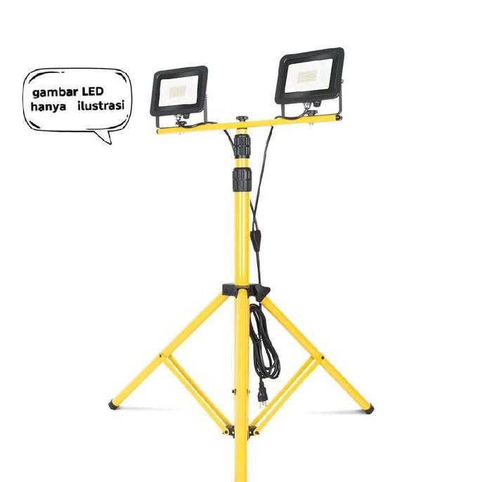 tripod tiang lampu sorot atau led untuk poles salon mobil tinggi 1.6 M