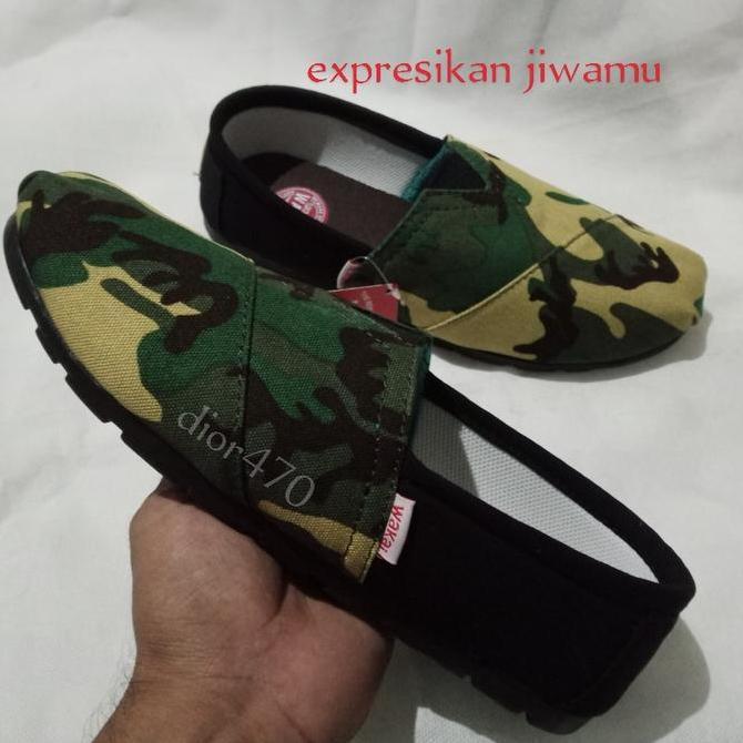 DV374 - Dior470/Black army/sepatu slip on/sepatu Wakai/Wakai pria/sepatu wanit