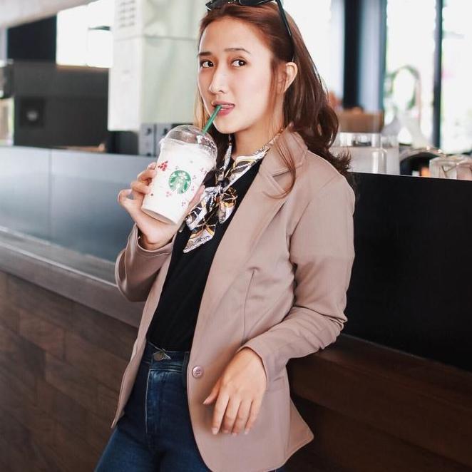 Chloebeauty Blazer Wanita Side Poet Blazer Wanita Kekinian Polos Formal Atasan Kantor Outer Cardan K