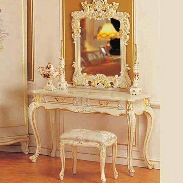 Meja rias ukir mewah jati jepara