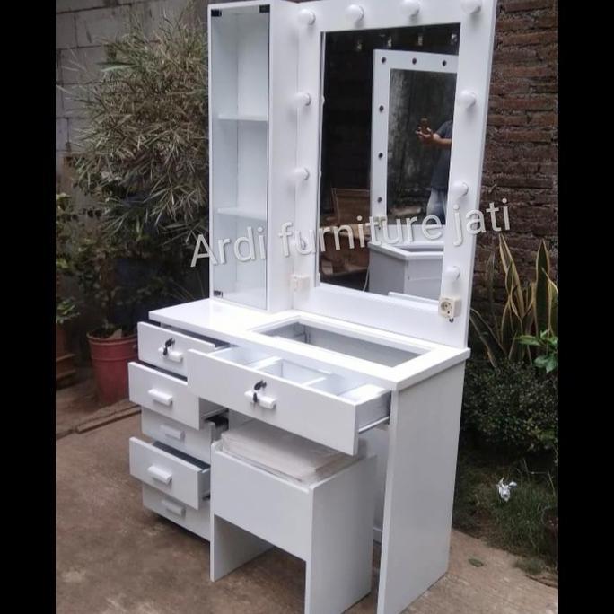 Meja rias lampu tolet meja makeup kayu jati warna duco putih meja laci