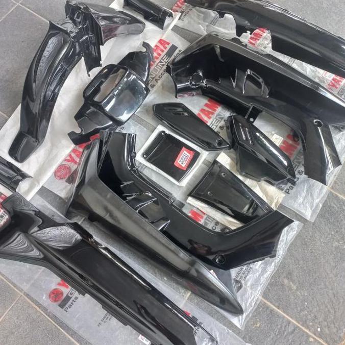 DAIKAKU Cover body bodi Fullset Crypton hitam | 4ST-33