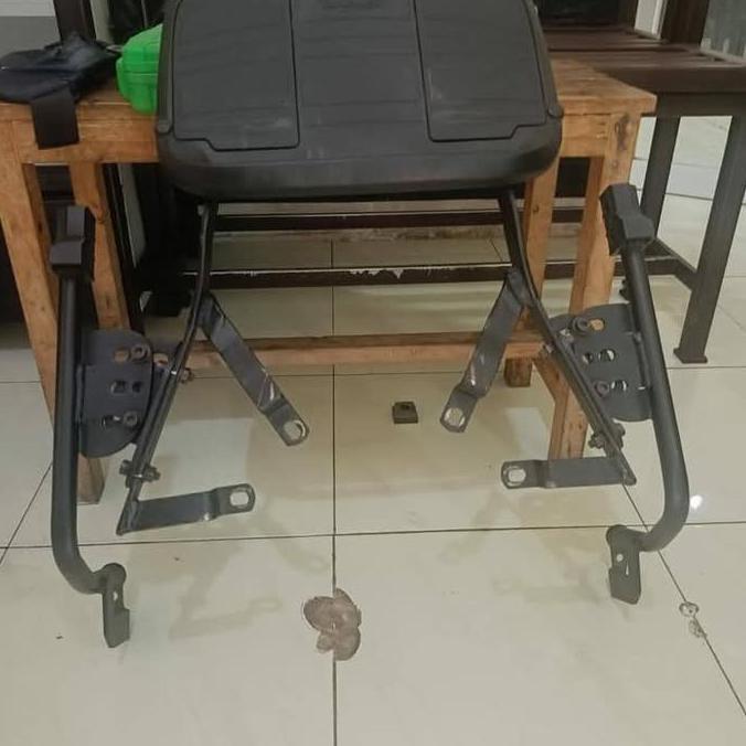 Shad Top box side box sett