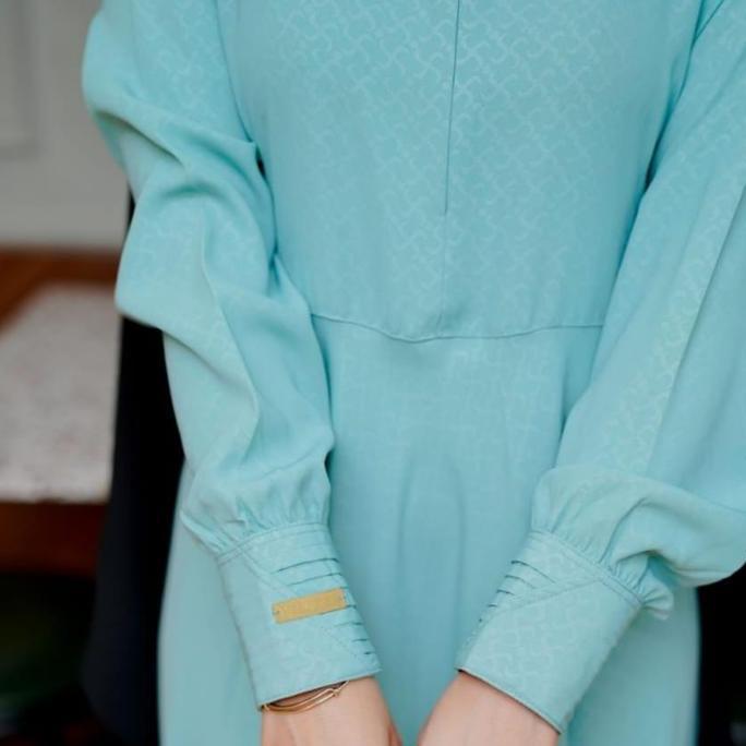 GAMIS HERMOSA MOTIF SHURIKEN BIRU WARDAH/GAMIS BIRU WARDAH muslim wanita  dress  syari  Kancing Dewa