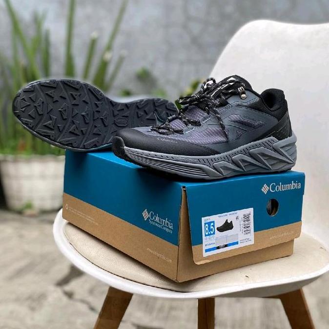 SEPATU GUNUNG COLUMBIA WATERPROOF SEPATU OUTDOOR ANTI AIR COLUMBIA SEPATU HIKING COLUMBIA TERBARU