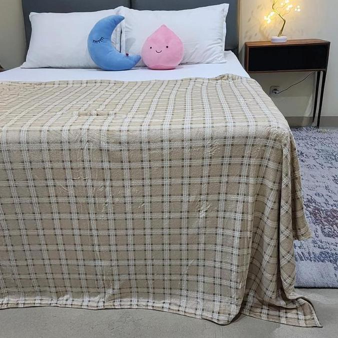 King Rabbit Thermal Blanket / Selimut Lembut Uk. 150x200 cm (Warna Polos)
