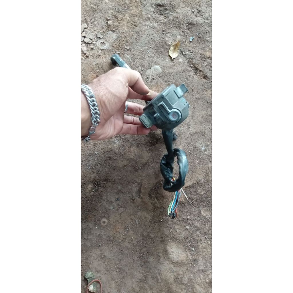 Saklar Holder HONDA GL PRO GL MAX ORIGINAL BEKAS.