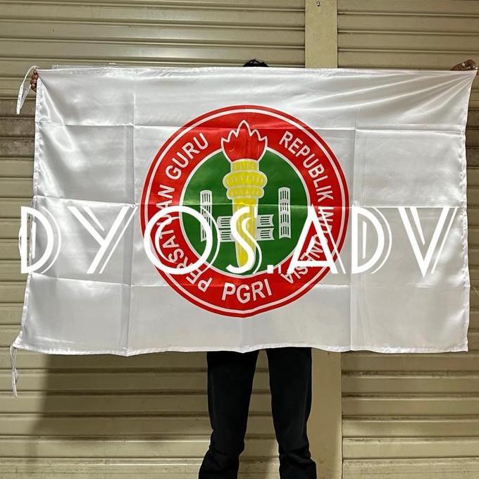 Miliki Bendera Pgri 90X135 Cm Sablon Bahan Satin
