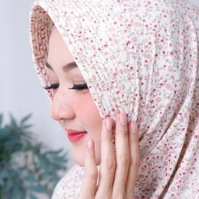 hijab syar'i motif bunga ori lulu hijab