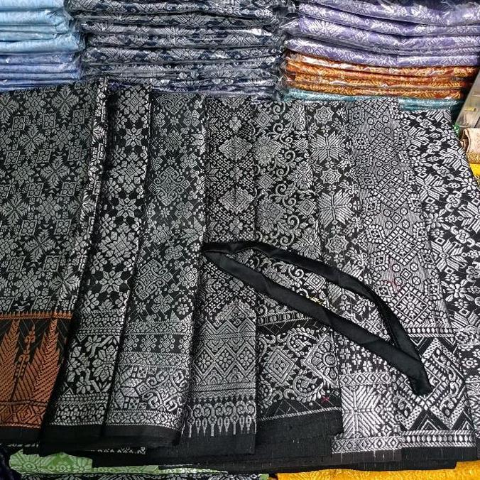 DF261 >> Rok lilit songket warna hitam silver/Songket lilit warna hitam silver/ Songket lilit Hitam 