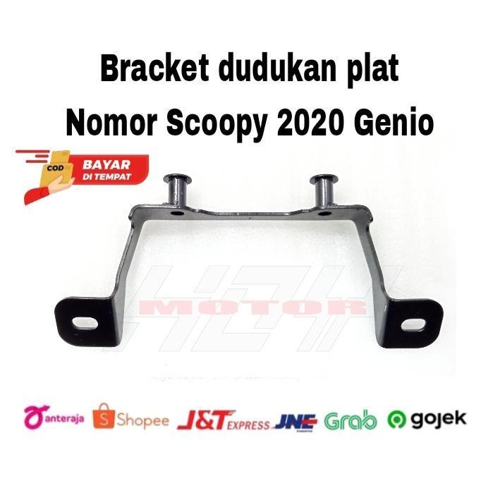 Bracket Braket dudukan plat nomor Scoopy lama 2013-2020 ori