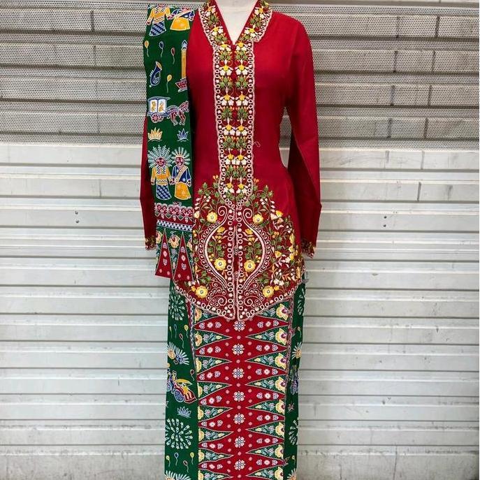 Set kebaya encim bordir/kebaya encim katun/kebaya encim betawi/kebaya encim modern/kebaya tradisiona