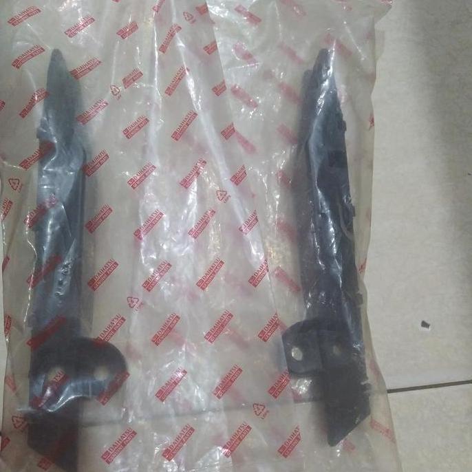 BRAKET BUMPER DEPAN AVANZA XENIA LAMA R/L