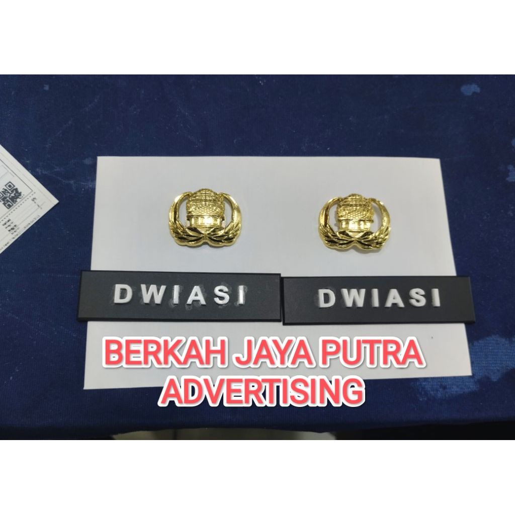 Nama Dada Timbul Doff Satu set Pin Korpri Exslusif