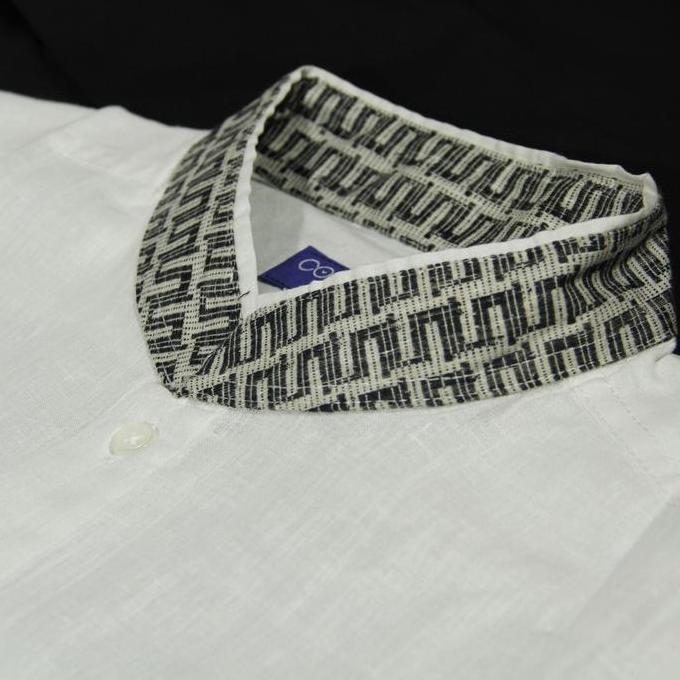 Baju Koko Pria Contempo Lengan Pendek Putih Polos Kerah Motif Terlaris