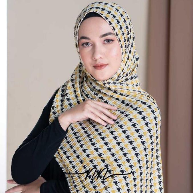 Pashmina Prisket Motif Monogram  Pashmina Plisket Premium Motif Monogram Variasi Warna Jilbab Syal W