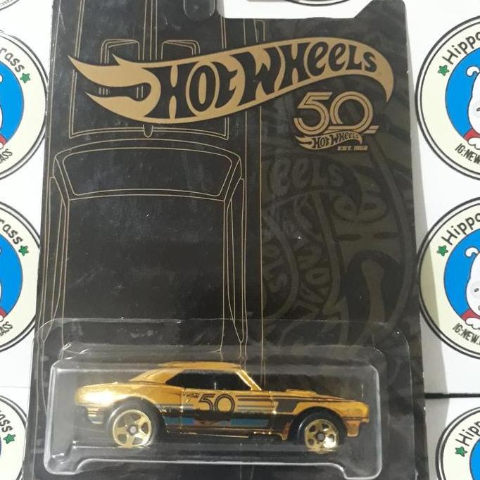 Hot Wheels Hotwheels Black & Gold 67 Camaro