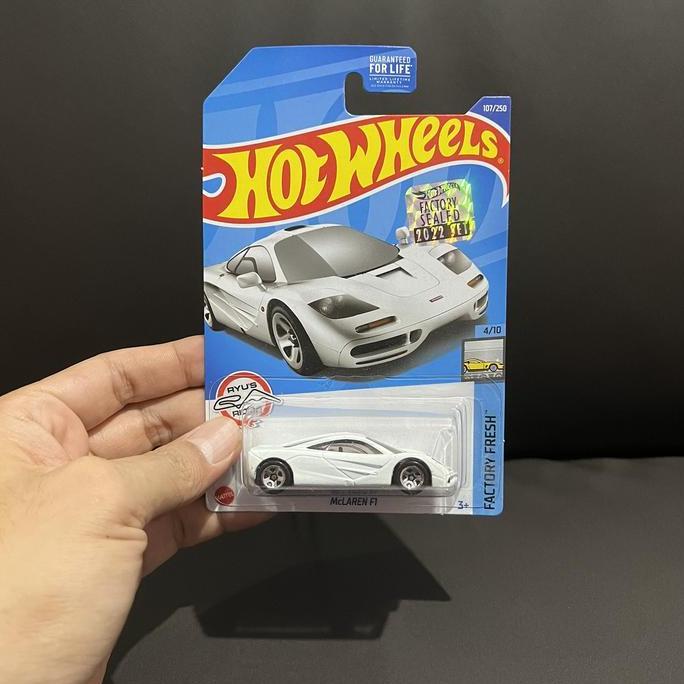 Hot Wheels McLaren F1 White Recolor Exclusive Best Buy FS Factory Sealed