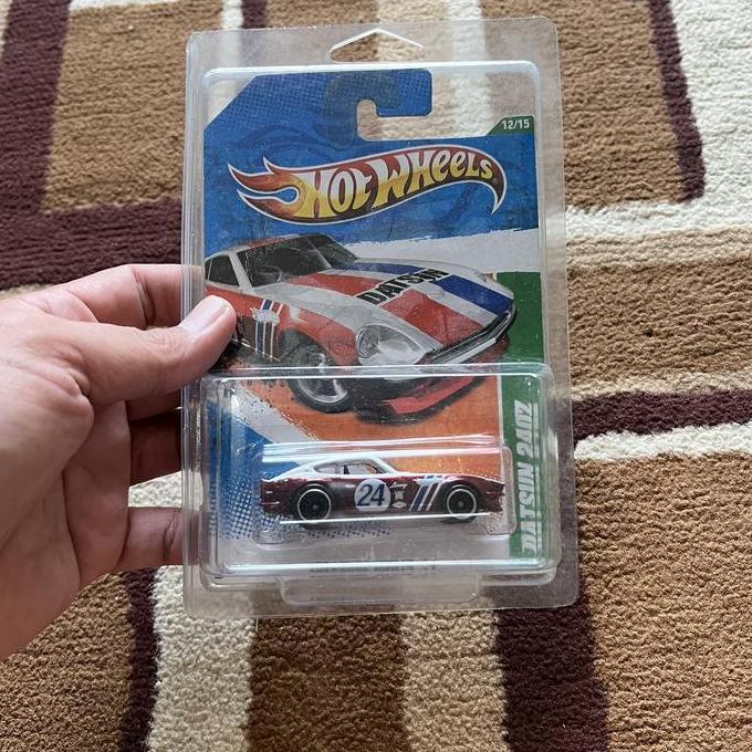 Hot Wheels Datsun 240z THS Super Treasure Hunt
