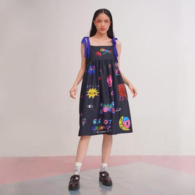 Terlaris Let Go Black Overall Dress