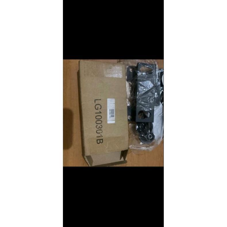 BRACKET TV HISENSE LG100301B