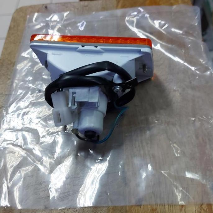 Lampu Sen Bumper L300 Original Mitsubishi  Sale