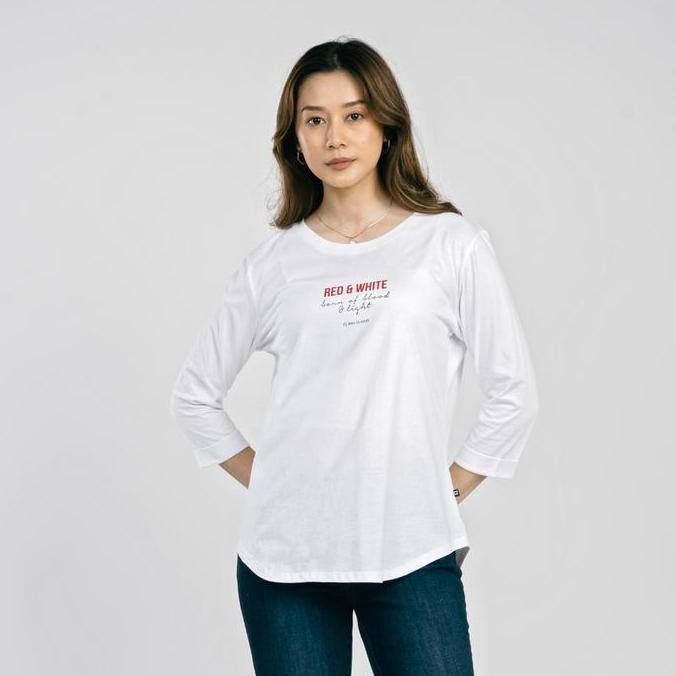C2 Raviel White T-Shirt Wanita