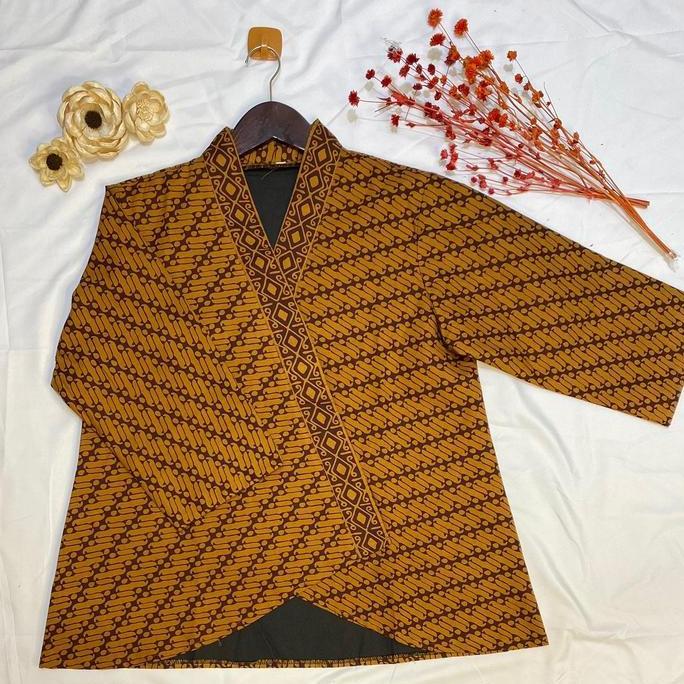 BATIK WANITA MODEL KIMONO MOTIF PARANG - BATIK WAHH