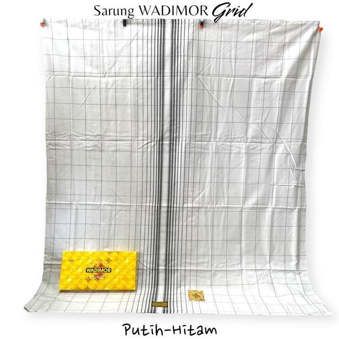 Miliki Sarung Wadimor Putih Motif Kotak Dewasa Kain