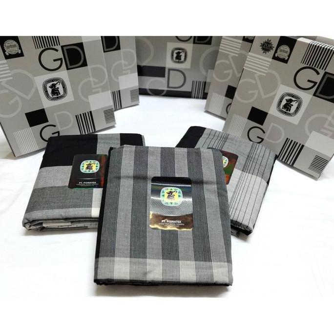 Miliki Sarung Gajah Duduk Black & White Bw Hitam Putih Premium