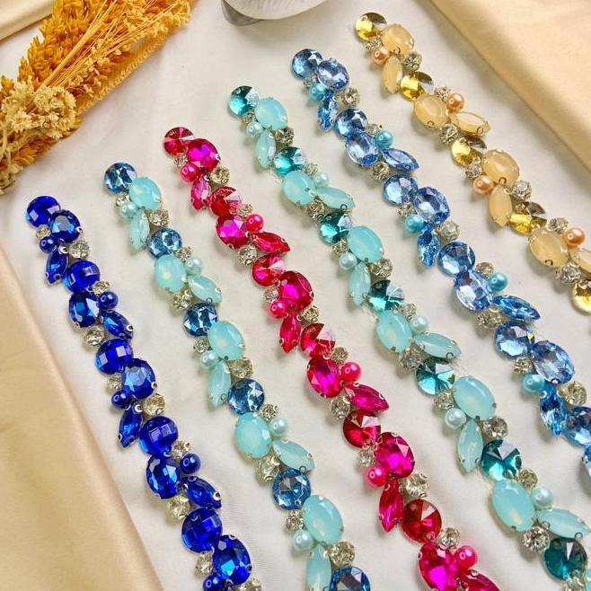 Payet Rangkai Leher F02 Payet Pinggang Payet Dada Bisa Custom Warna Ukuran Renda Anyaman Jarum Mutia