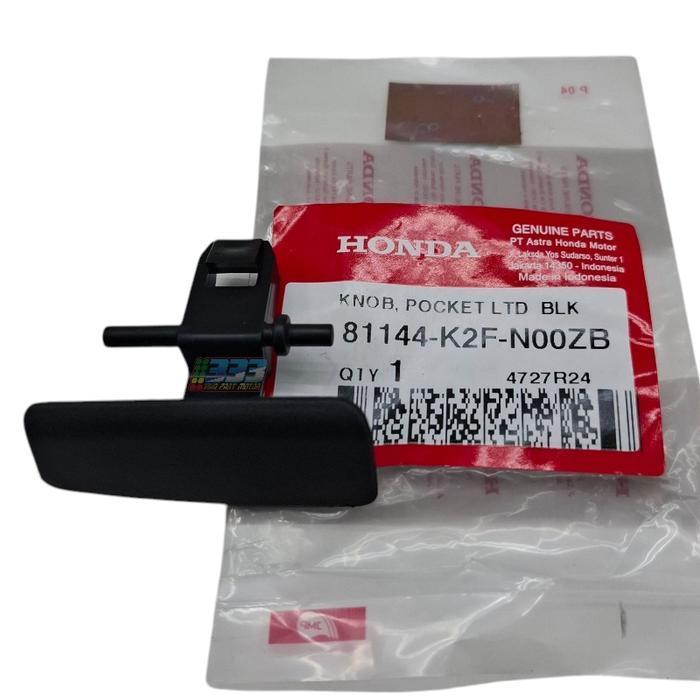 KNOB POCKET TOMBOL PEMBUKA TUTUP LACI SCOOPY NEW 2021 PRESTIGE ORIGINAL 81144K2FN00ZB