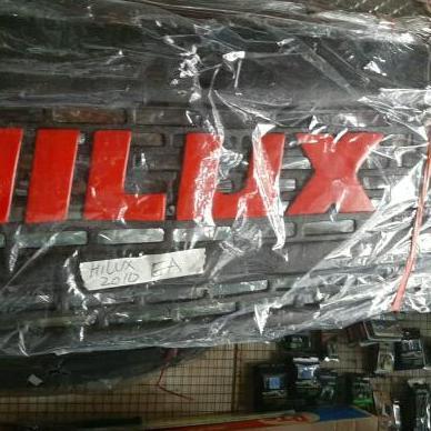 Grill Hilux 2010 Promo