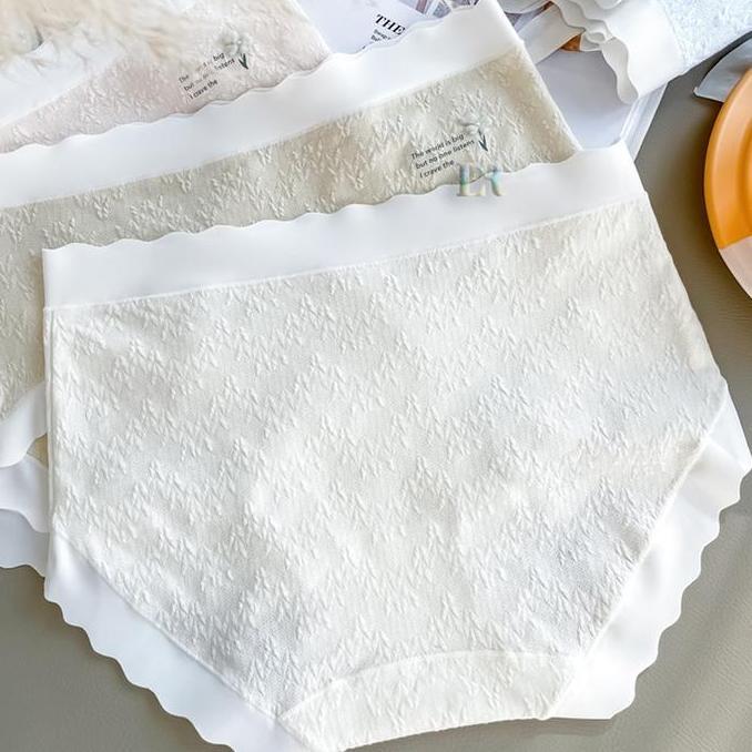 Murah LNR Shop Celana Dalam Wanita Seamless M-XL Motif Bunga Bunga 3 Dimensi Timbul Bergelombang Ren