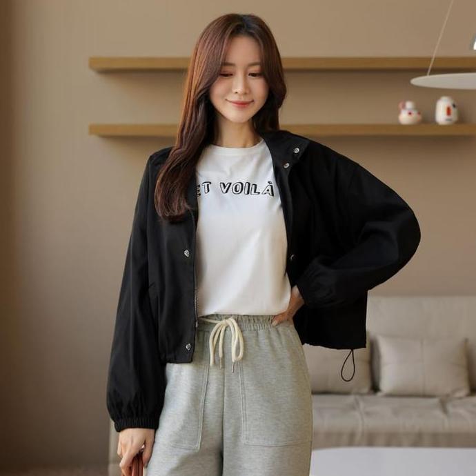Jaket Wanita Semi Crop Top Style Korea / Jaket Wanita Korea / Jaket Wanita Casual