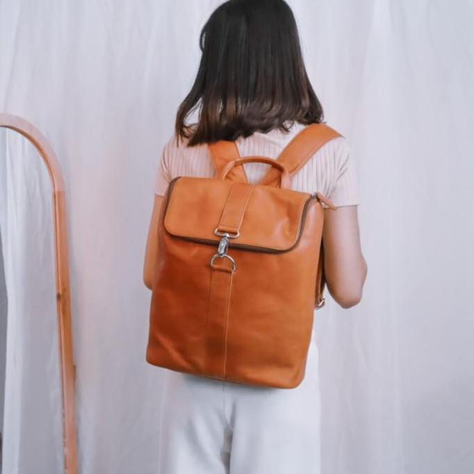 BUCINI Ade Medium Leather Backpack - Tas Ransel Kulit Sapi Pull Up