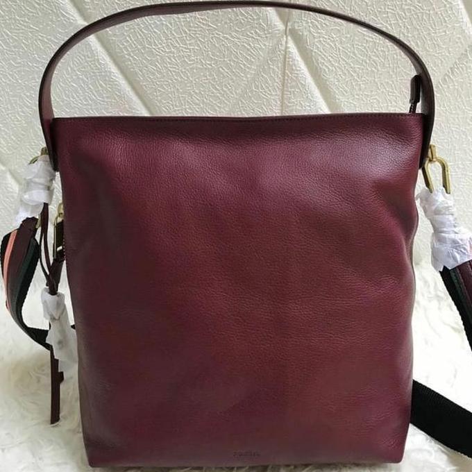 Fossil Maya Hobo cabernet