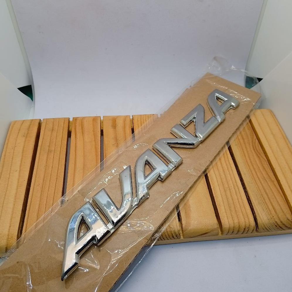 Emblem Logo Tulisan Mobil Avanza Original
