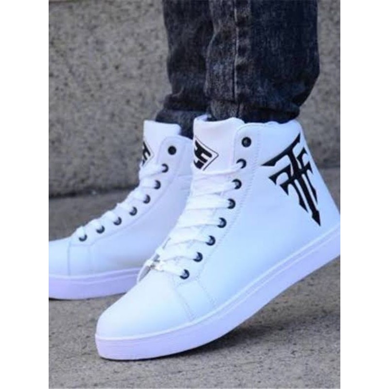 Sepatu Sneakers Tinggi Pria Hitam Putih Vulkanis